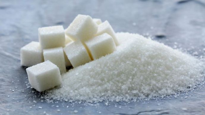 Após café e carne, pesquisa diz que açúcar causa câncer